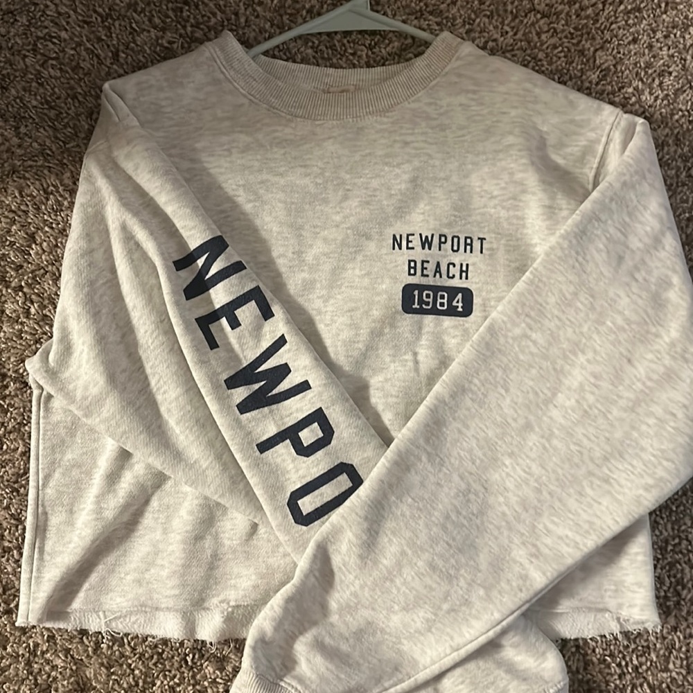 Brandy Melville crop Newport Beach sweatshirt